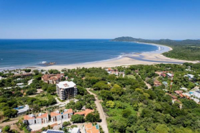 Condo La Perla 163, Ocean View 3 Bedroom Penthouse